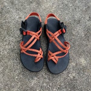 Chaco Women’s ZX/2 Sandal, Orange Print
